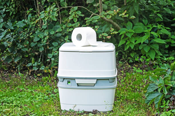 Best Porta potty rental near me  in North Liberty, IA