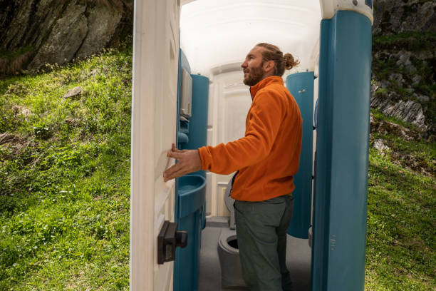 Best Luxury portable toilet rental  in North Liberty, IA