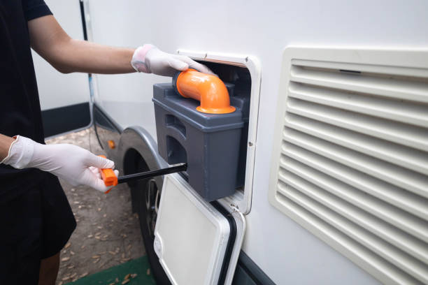 Best Construction site porta potty rental  in North Liberty, IA