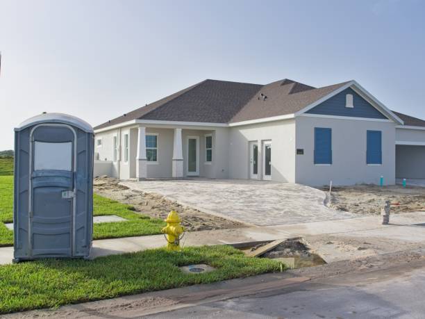 Best Porta potty delivery and setup  in North Liberty, IA